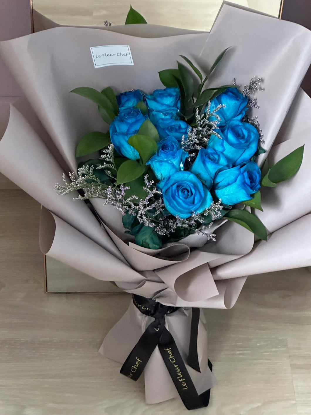 Perfect 10 blue rose bouquet