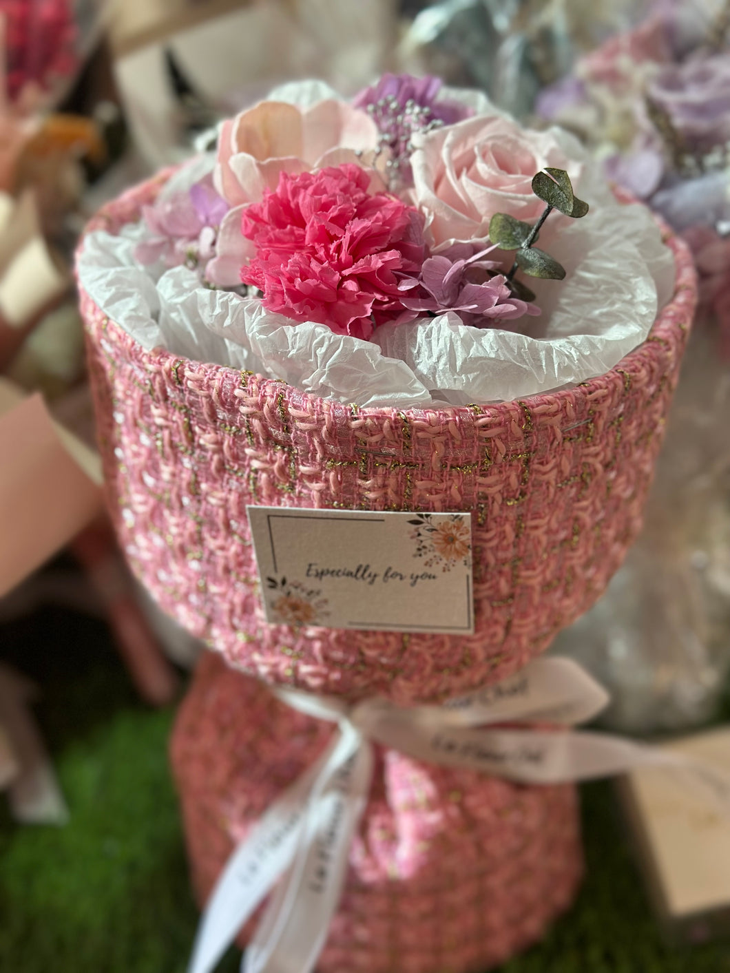 Preserved pink tweed flower bouquet