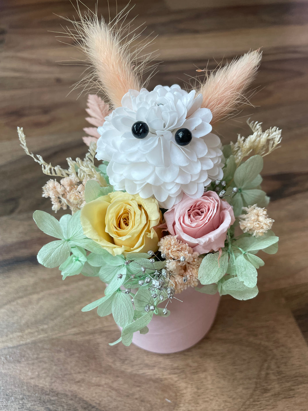 Mini rabbit pastel flower pot